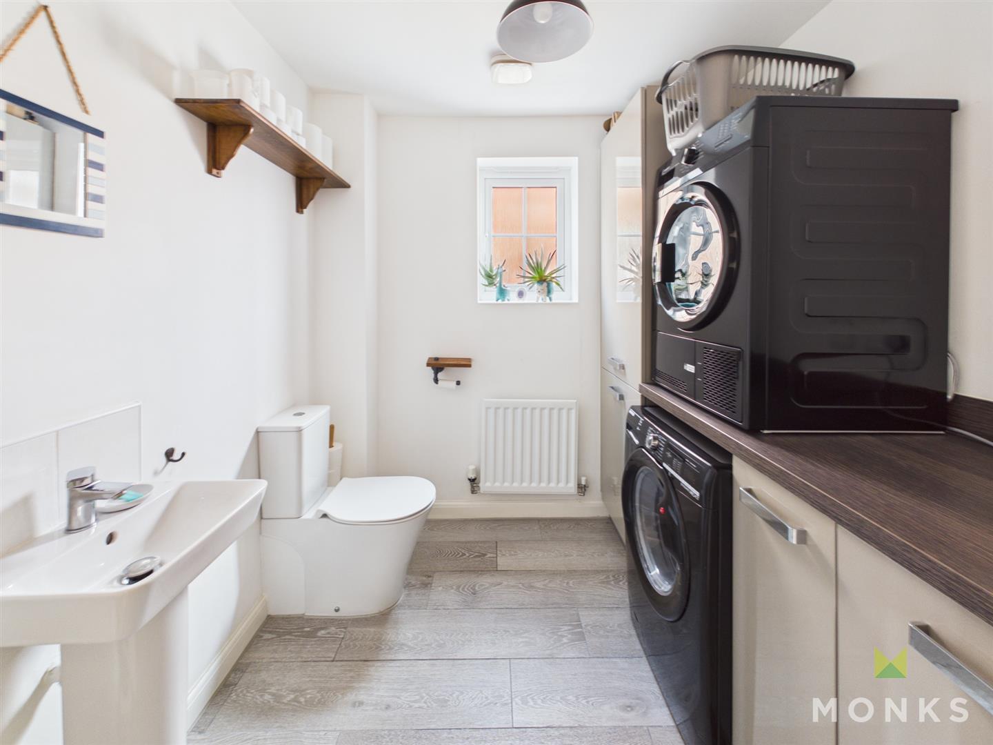 1 Pewit Close, Shrewsbury, SY5 8QH For Sale